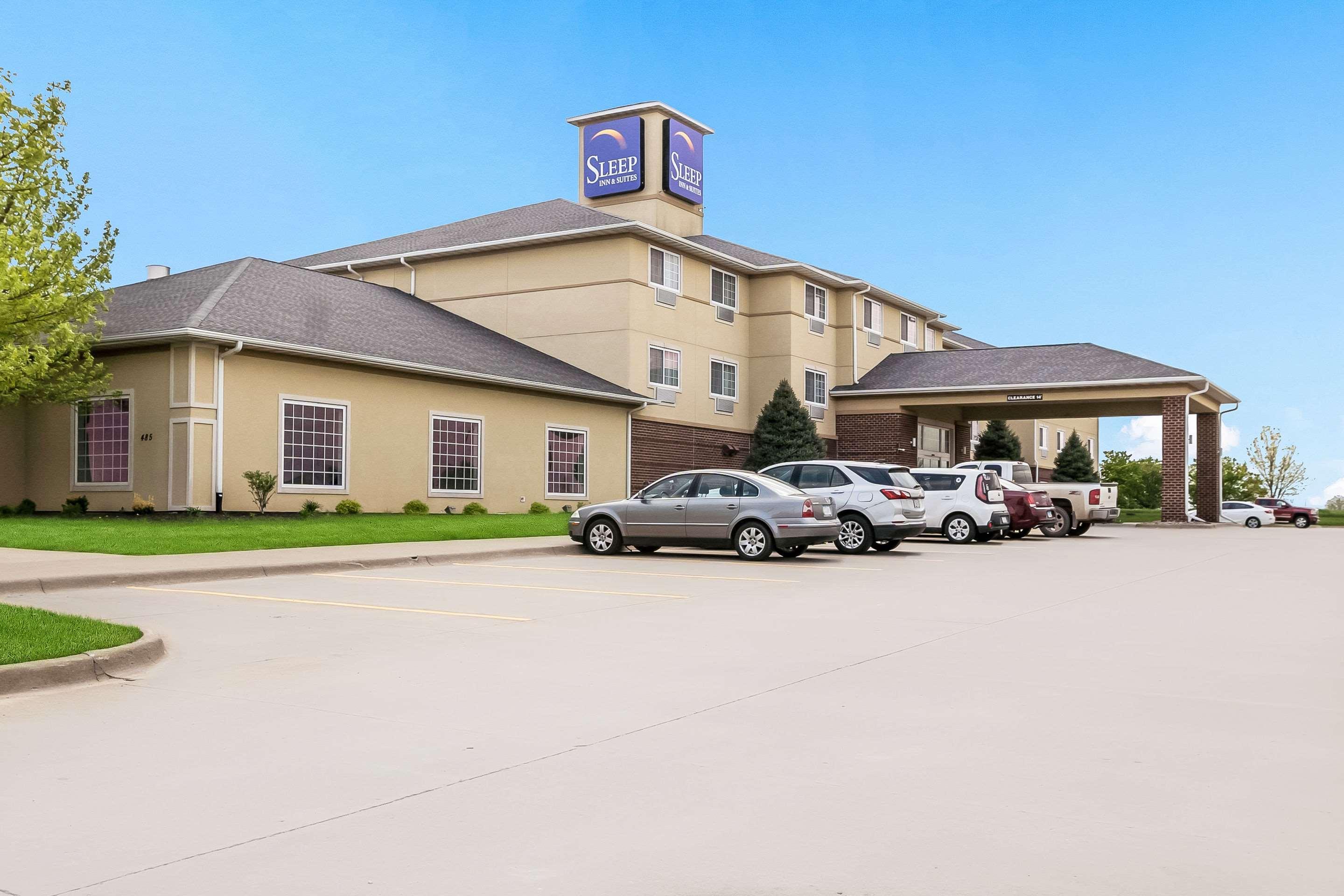 Sleep Inn North Liberty Exterior photo